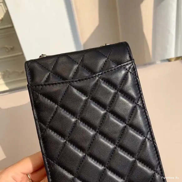 Firstbag Ru WITH CHAIN HOLDER CHANEL PHONE 0621